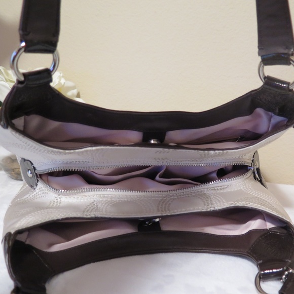 Coach Soho Signature Bag Rare Excellent Condition - Picture 2 of 8